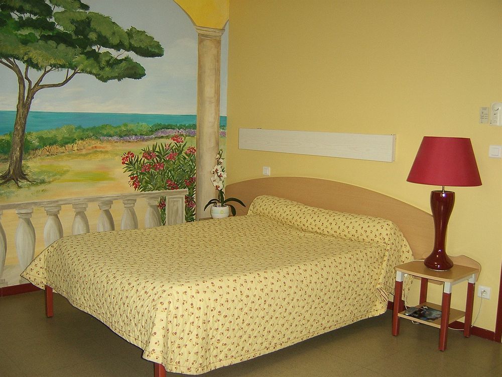 Hotel Le Saint Vincent Lyon Sud Vourles Luaran gambar